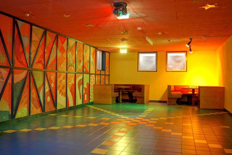 Auberge de jeunesse Jugendgastehaus Steiner à Eben Im Pongau Extérieur photo